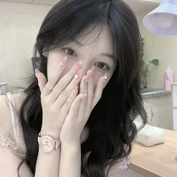 皇帝不要脸偷听熊孩子心声